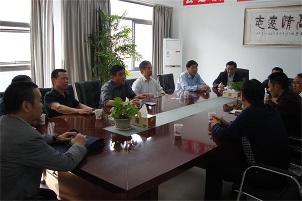 省安監(jiān)局汪黎明副局長一行對我司進(jìn)行視察